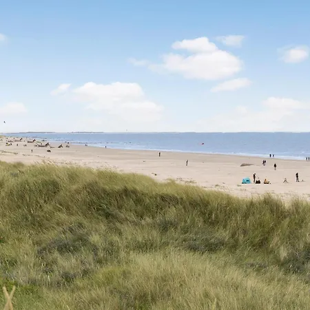 Dom wakacyjny Gorgeous In With Sauna